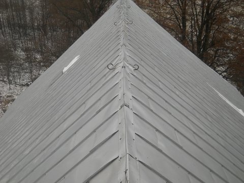 Lesica - nowy dach na kościele